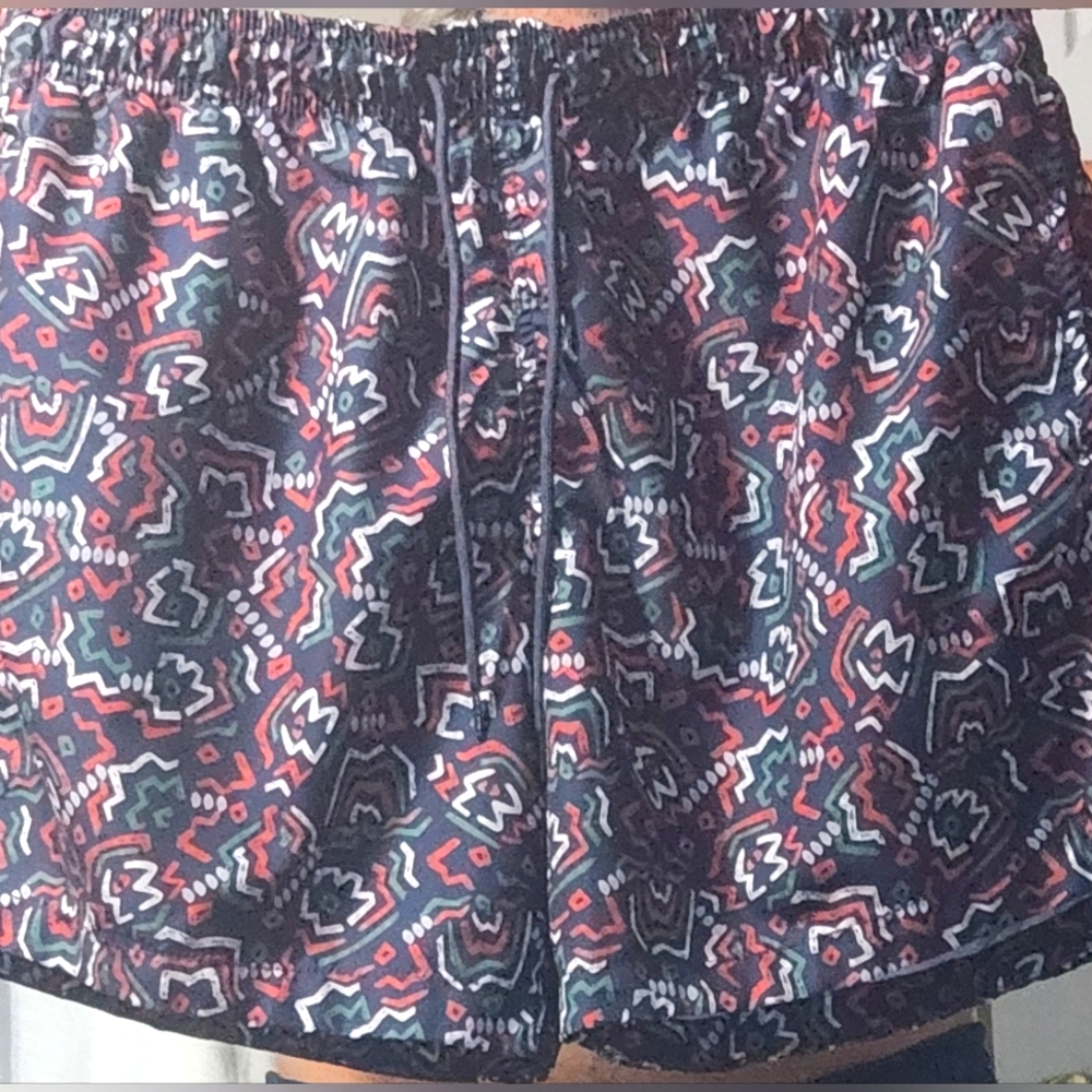 H&M Men's Geometric Patterned Shorts - Blue and Red SIZE XL